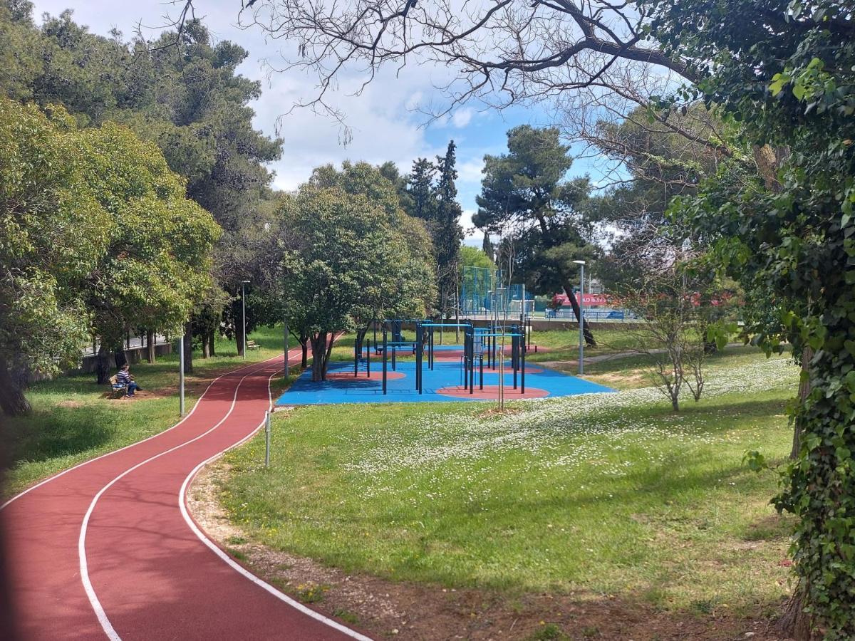 Schloss Ζαντάρ Εξωτερικό φωτογραφία